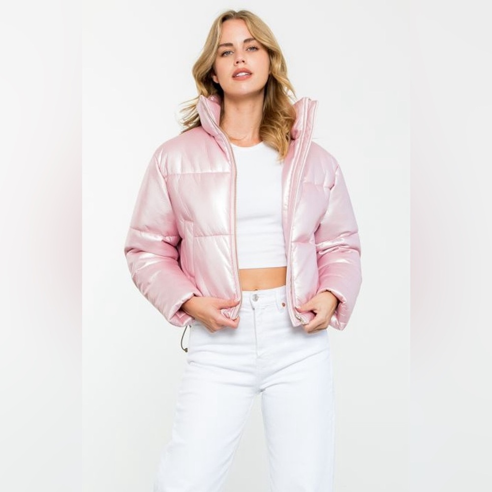 Light pink puffer metallic light pink coat NWT size M